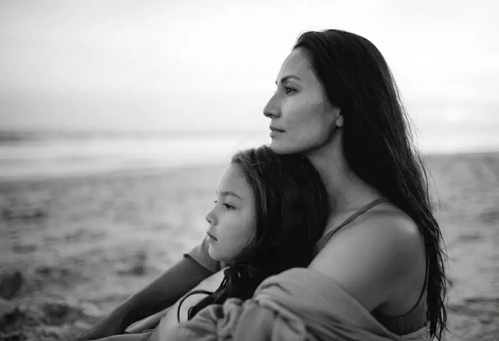 mãe e filha - ser mãe, identidade materna e bem-estar materno